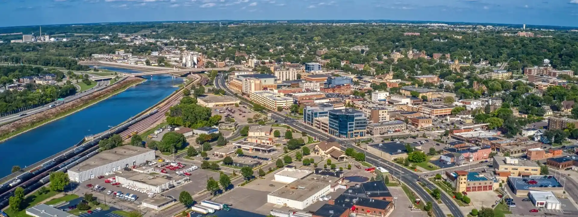 Aerial view of downtown Mankato, Minnesota commercial real estate